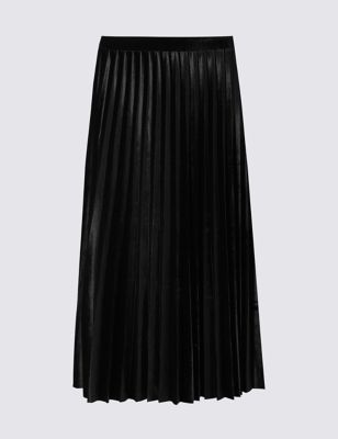 Tailored Fit Velvet Pleated Skirt